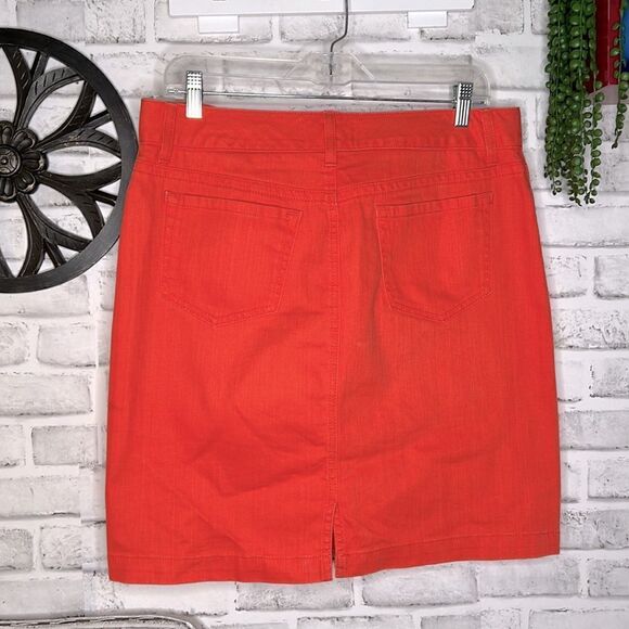 L.L. Bean Coral Jean Skirt Favorite Fit Straight Size 10 - Picture 2 of 6